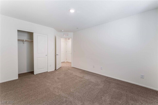 Building Photo - 7840 Aurora Sky St
