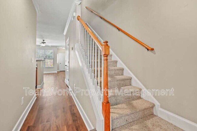 Building Photo - 2936 Sugarberry Ln