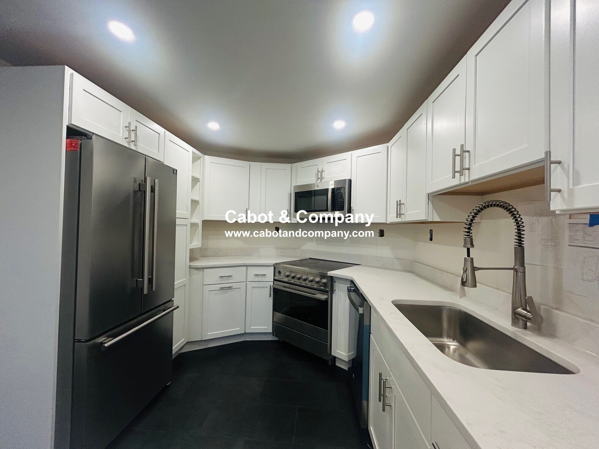 Building Photo - 104 Appleton St