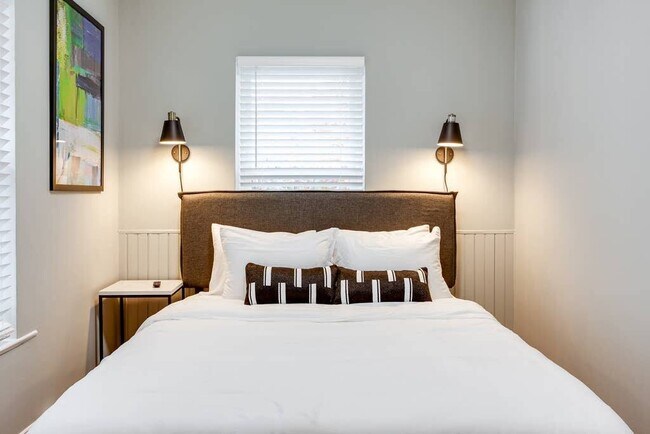 Building Photo - 5430 N Capitol St NW