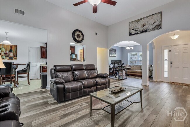 Building Photo - 128 Fontenot Dr