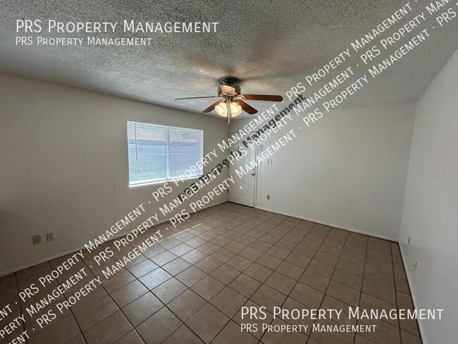 Building Photo - 1851 E University Dr