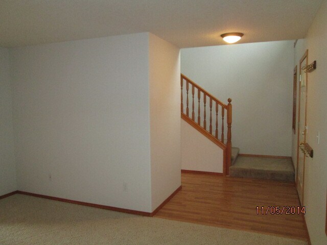 Building Photo - 3310 NE 164th Ct
