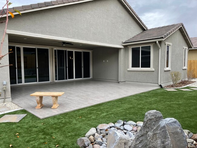 Building Photo - Beautiful Home in 55+ Community