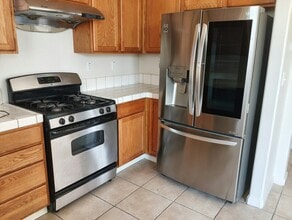 Building Photo - 5929 Tangerine Ave