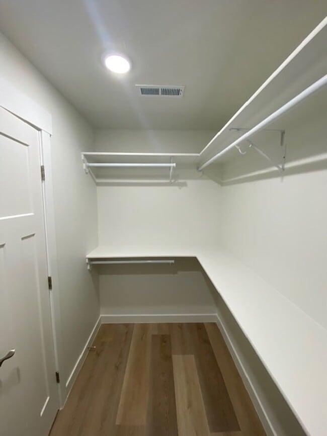 Building Photo - Newer construction - 3 bedroom- 2 bath Single Family Home