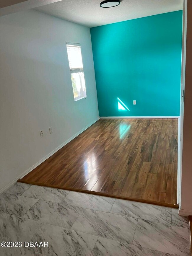 Building Photo - 313 Bayberry Lakes Blvd