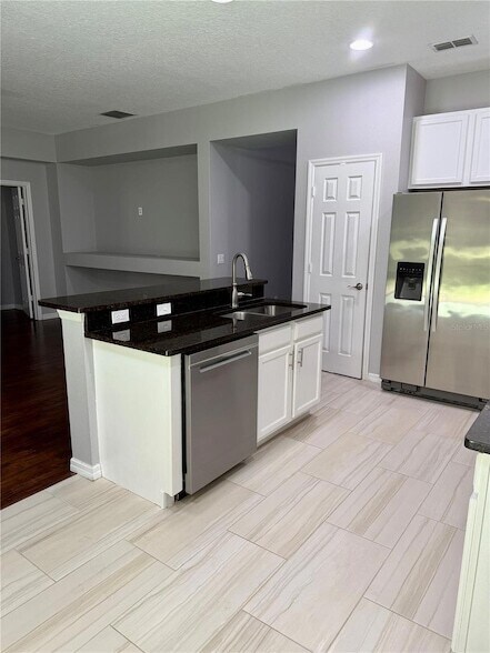 Building Photo - 12832 Oulton Cir