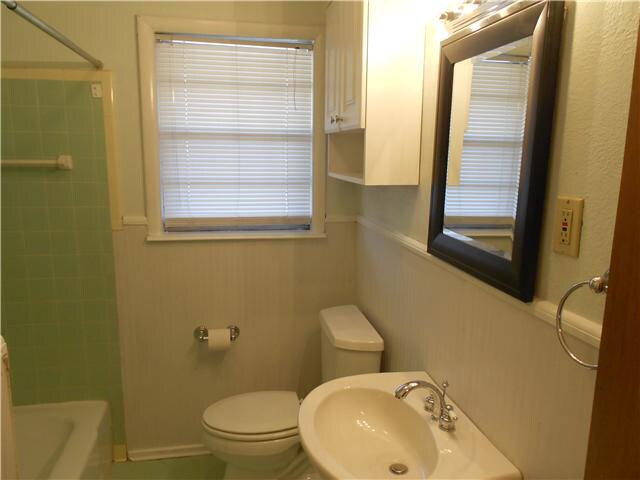 Building Photo - 1730 W Boyd St