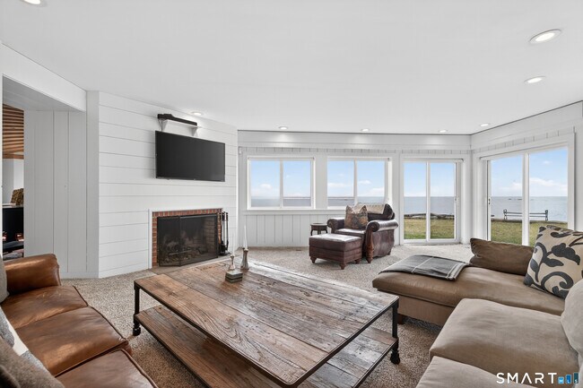 Building Photo - 39 Vineyard Pl
