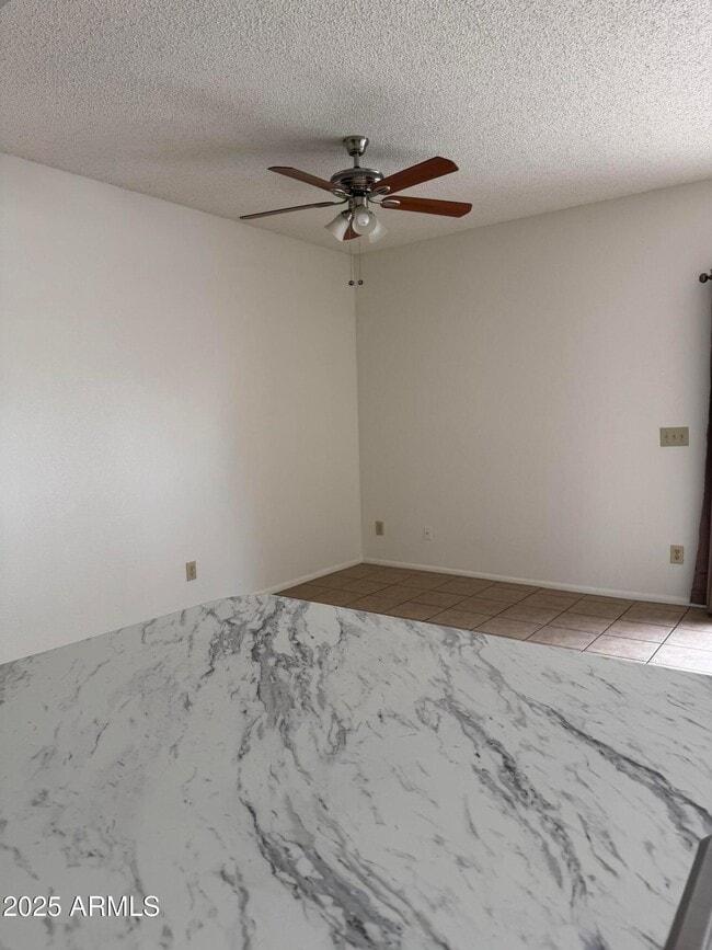 Building Photo - 4114 E Union Hills Dr