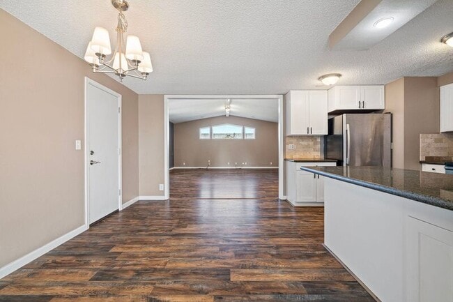 Building Photo - 2577 Elysium Ave