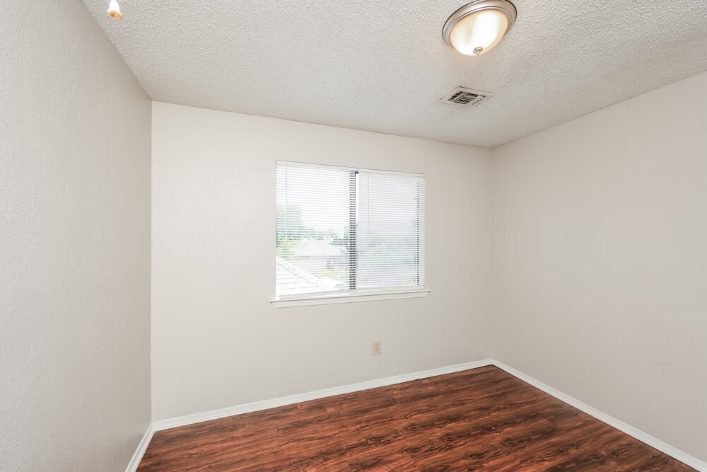 Building Photo - 2728 Oak Bend Ln