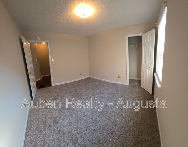 Building Photo - 2727 Brickrun Pl