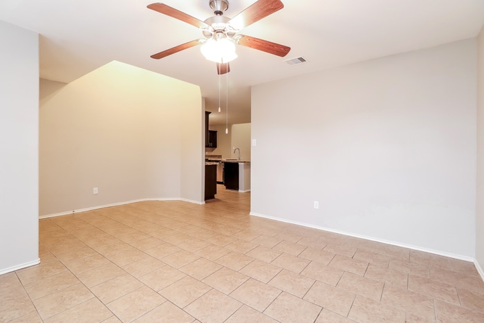 Building Photo - 19194 Shire Horse Blvd