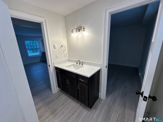 Building Photo - 309 Flanders Rd