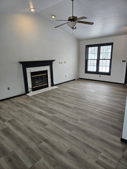 Building Photo - 2646 Finger Rd