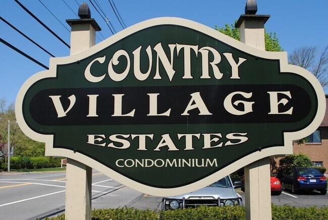 Building Photo - 816 County St