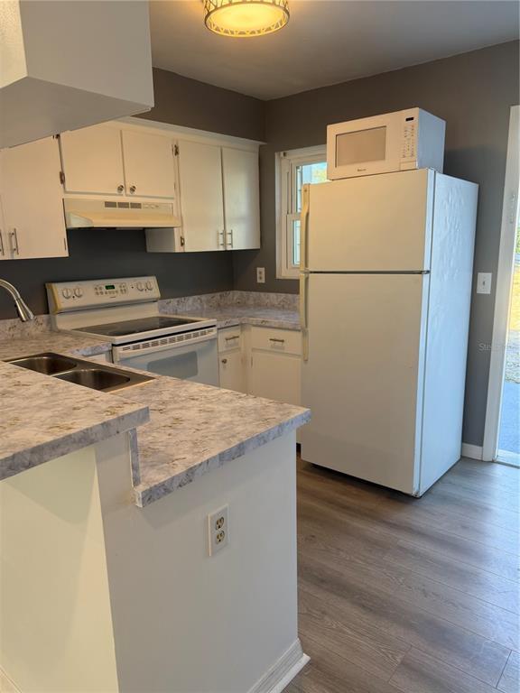 Building Photo - 6650 121st Ave N