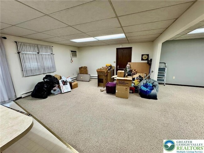 Building Photo - 1121 Pohopoco Dr