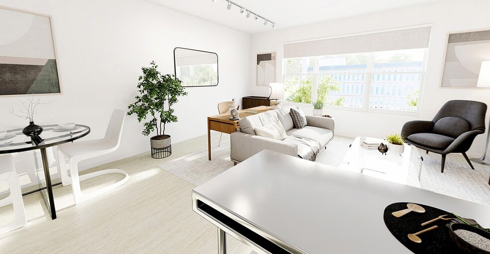 Interior Photo - Renaissance Lofts