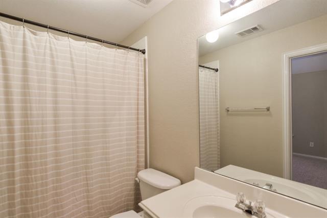 Building Photo - 2471 Loch Haven Ct