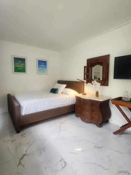 Bedroom - 1722 NW 185th Ter