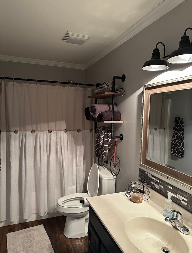 Building Photo - Rutledge 37861 - Beautifully Modernized 3 Bedroom, 2 Bath Home in Deer Ridge Subdivision! - Call ...