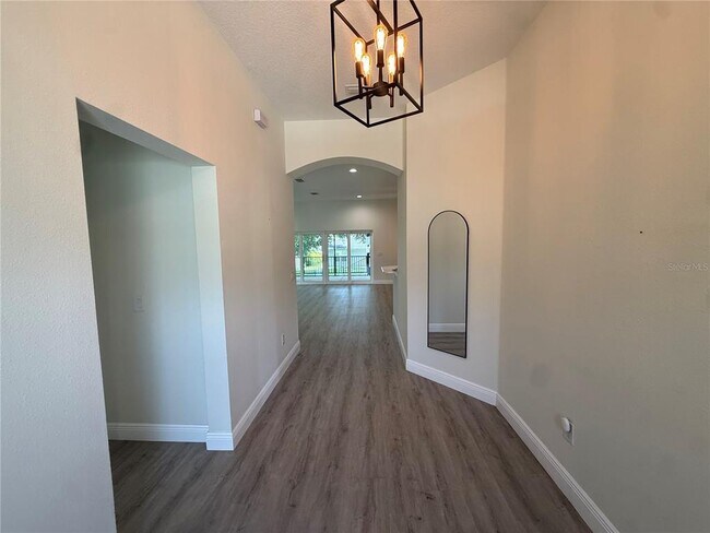 Building Photo - 16382 SE 83rd Ave