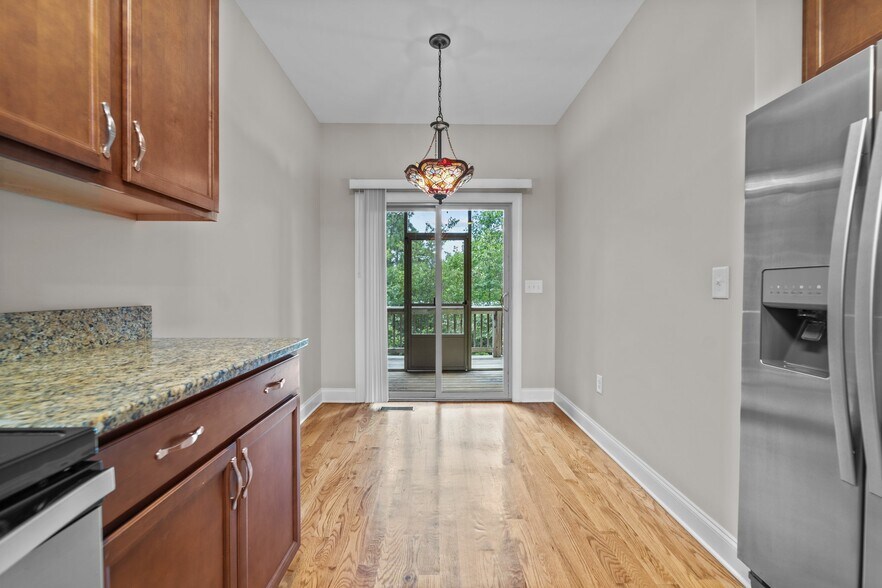 Building Photo - 118 Cypress Cir
