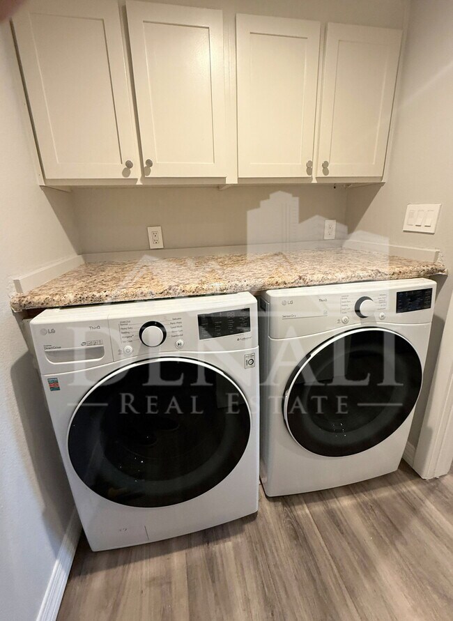 Building Photo - 4848 N 36th St