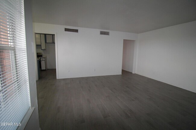 Building Photo - 3615 Olympic Ave