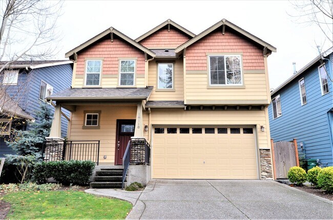 Primary Photo - Spacious home with lots of natural light. ...