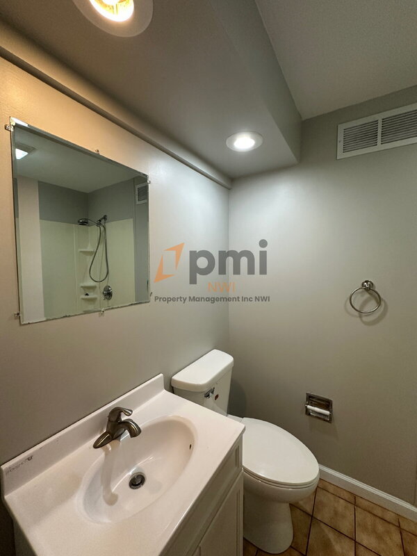 Building Photo - 6939 W 85th Ave