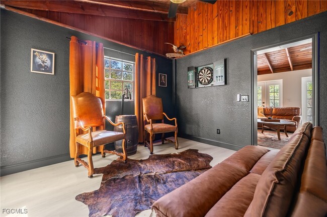 Building Photo - 17780 Caloosa Rd