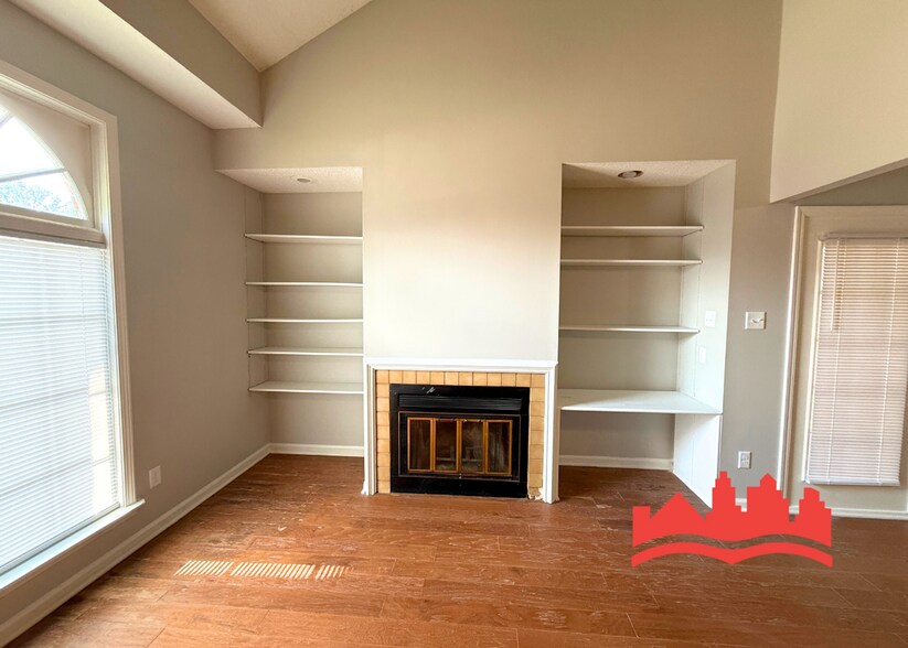 Building Photo - 1681 Smokehouse Dr