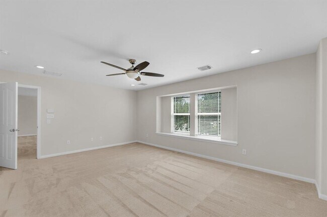 Building Photo - 3929 Vallarta Ln