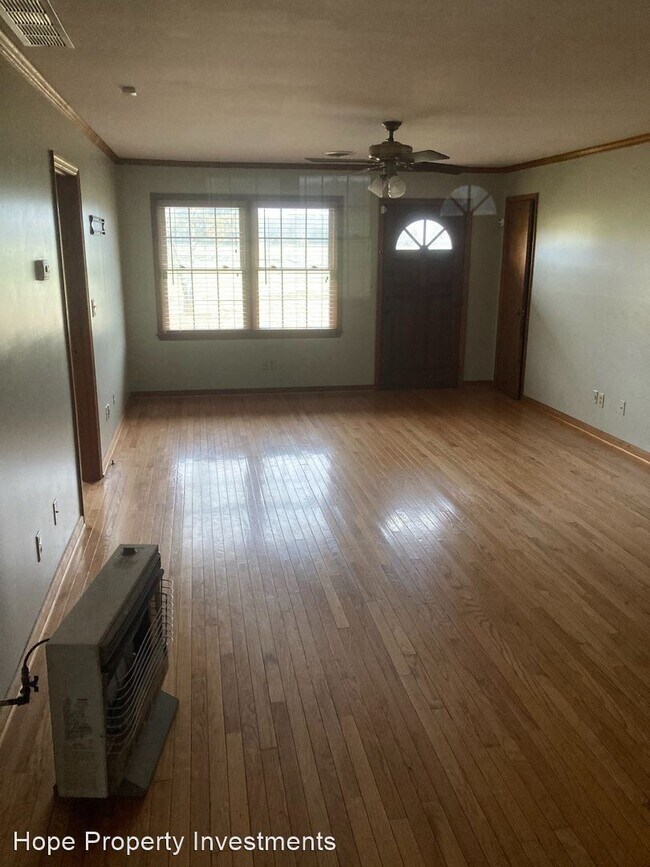 Building Photo - 3 br, 2 bath House - 7745 Forrest Rd