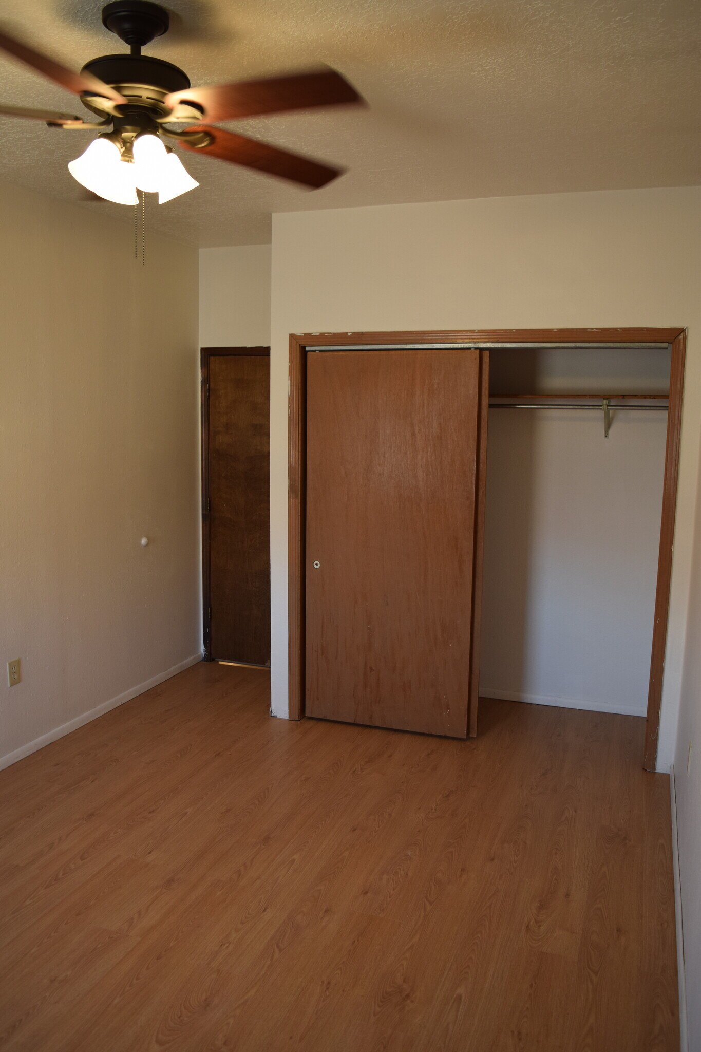 Building Photo - 1937 Sunshine Ter SE