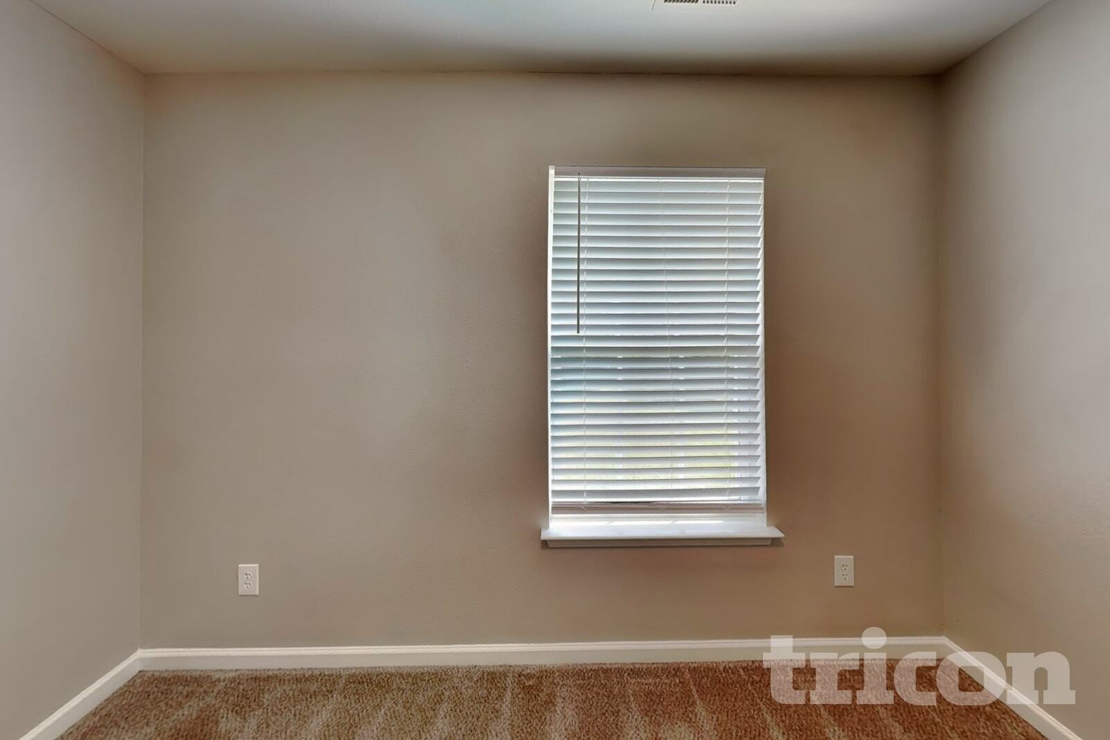 Building Photo - 1129 Hawick Dr
