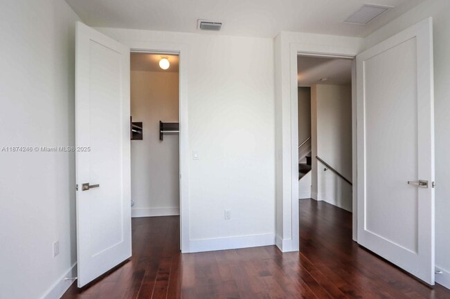 Building Photo - 9123 NW 33rd St