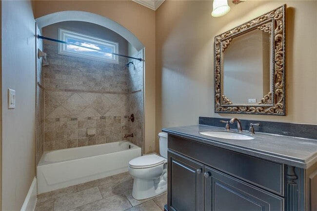 Building Photo - 3924 Sweat Creek Run NE