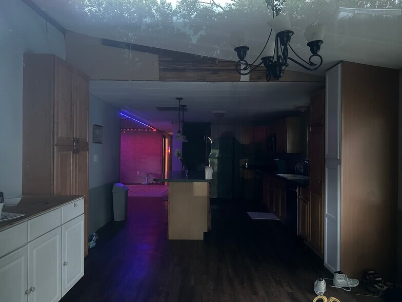 Building Photo - 22533 Point Lookout Rd