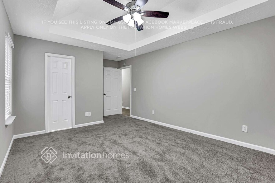 Building Photo - 495 Mountainview Dr