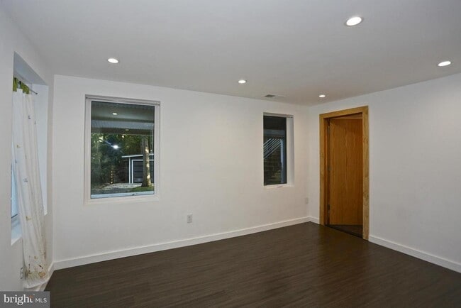 Building Photo - 6306 Dahlonega Rd