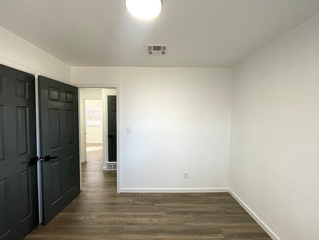 Building Photo - 5304 Monte Pl