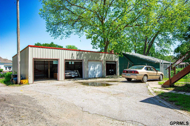 Building Photo - 1410 7th St