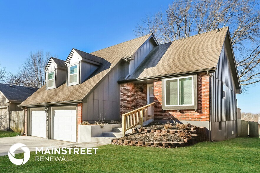 Building Photo - 2817 NW 5th St