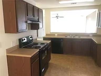 Building Photo - 12301 Sky Harbor Dr