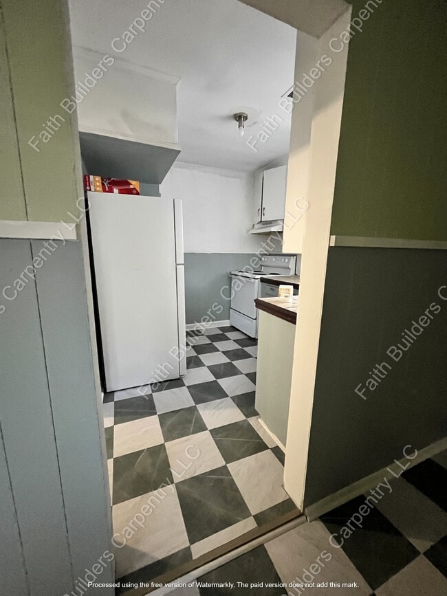 Building Photo - 3250 Wagner St